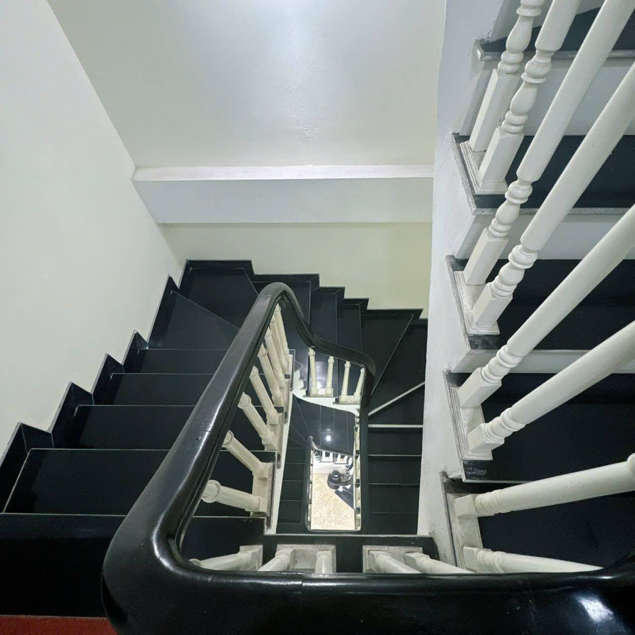 Cho thuê nhà mới đẹp Lê Quang Đạo, 35m2, 5 tầng, 3 ngủ, 14 Triệu KD online, ở hộ gia đình - Ảnh 3